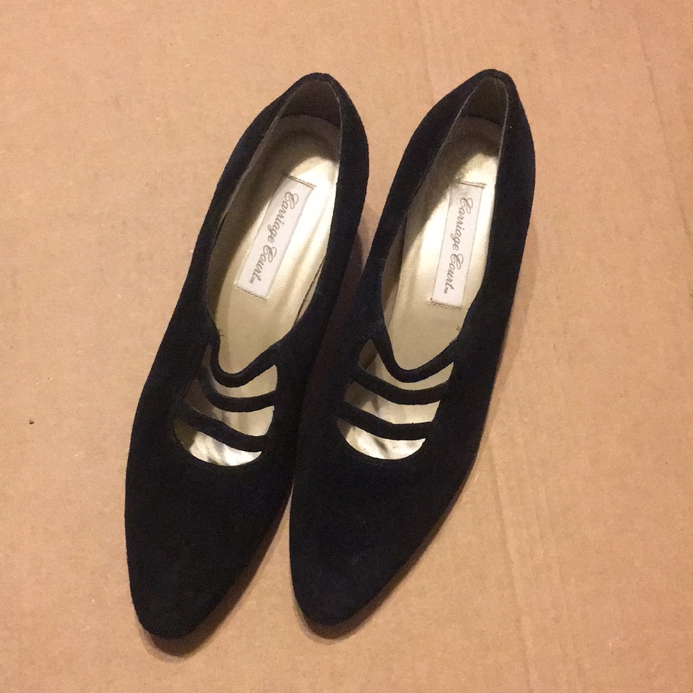 Carriage Court Black Dress Shoes